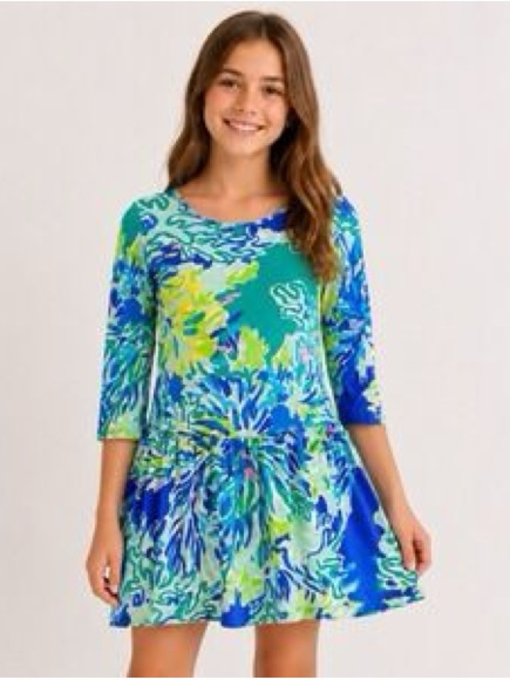 Lilly Pulitzer Lynn Dress features a vibrant blue and green tropical print 12-14